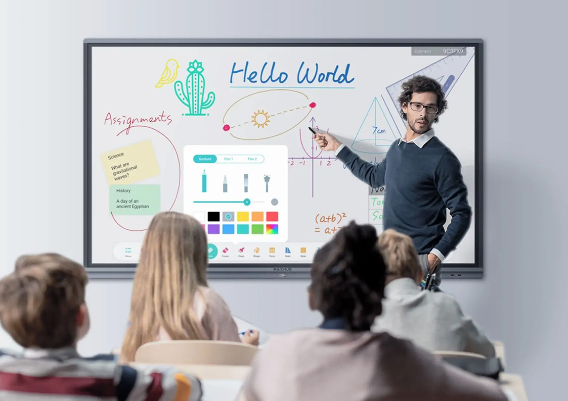 écran tactile interactif en salle de classe